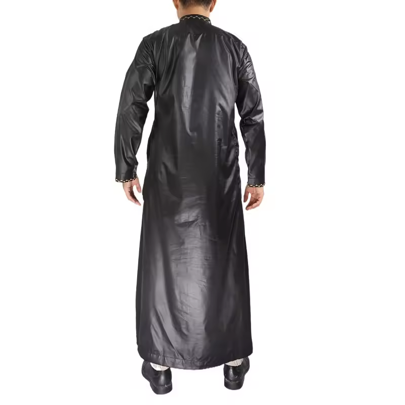 Wholesale Qatar Men Muslim Embroidery Long Sleeve Thobe Fashion Shinny Robe
